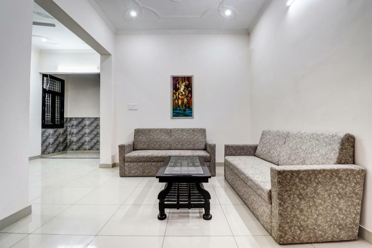 Oyo 38208 Hotel Prakash Kunj Lucknow Bagian luar foto